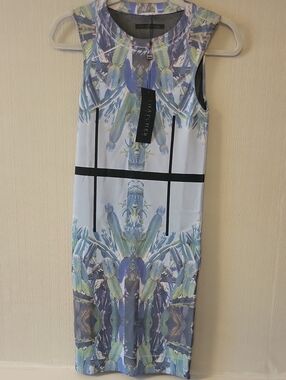 THATCHER COLLHatch Sleeveless Midi Dress in Light Blue and Green Botanical Print